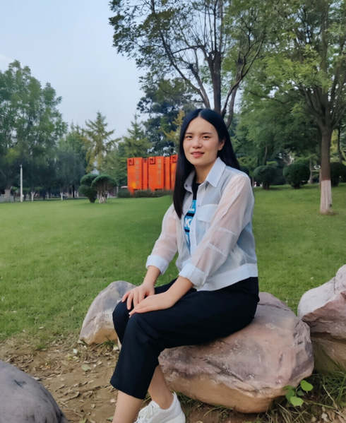 ​李莉莉
