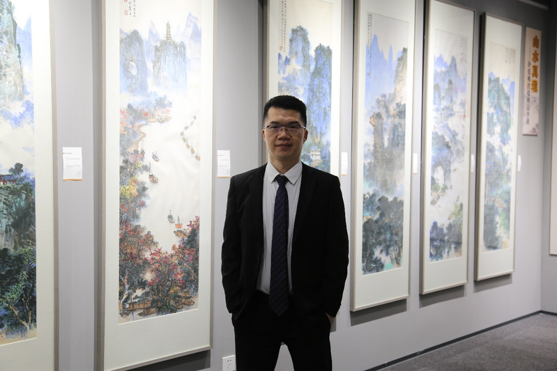 黄世杰——校长办公室主任